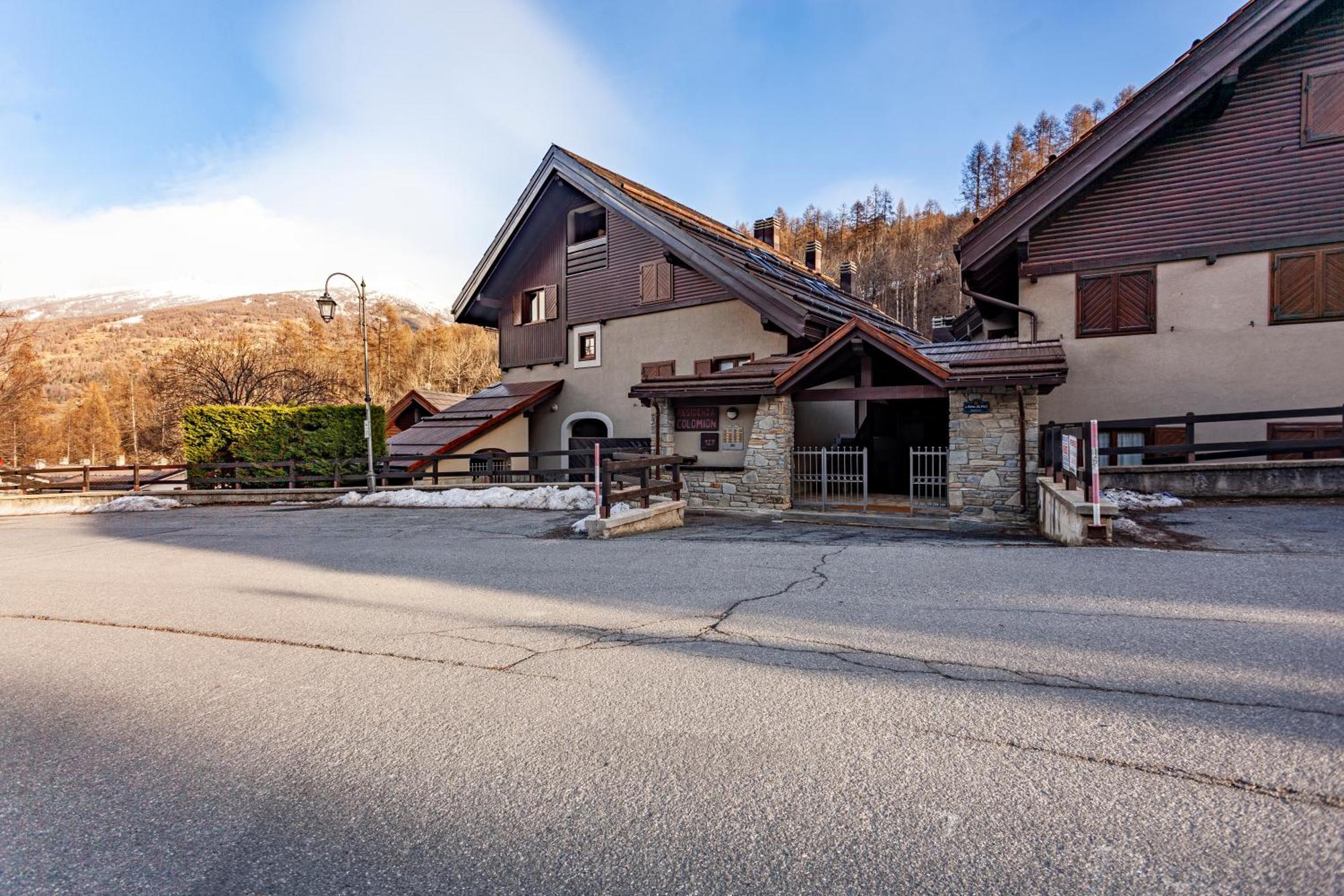 Casa Leonida Appartement Bardonecchia Buitenkant foto
